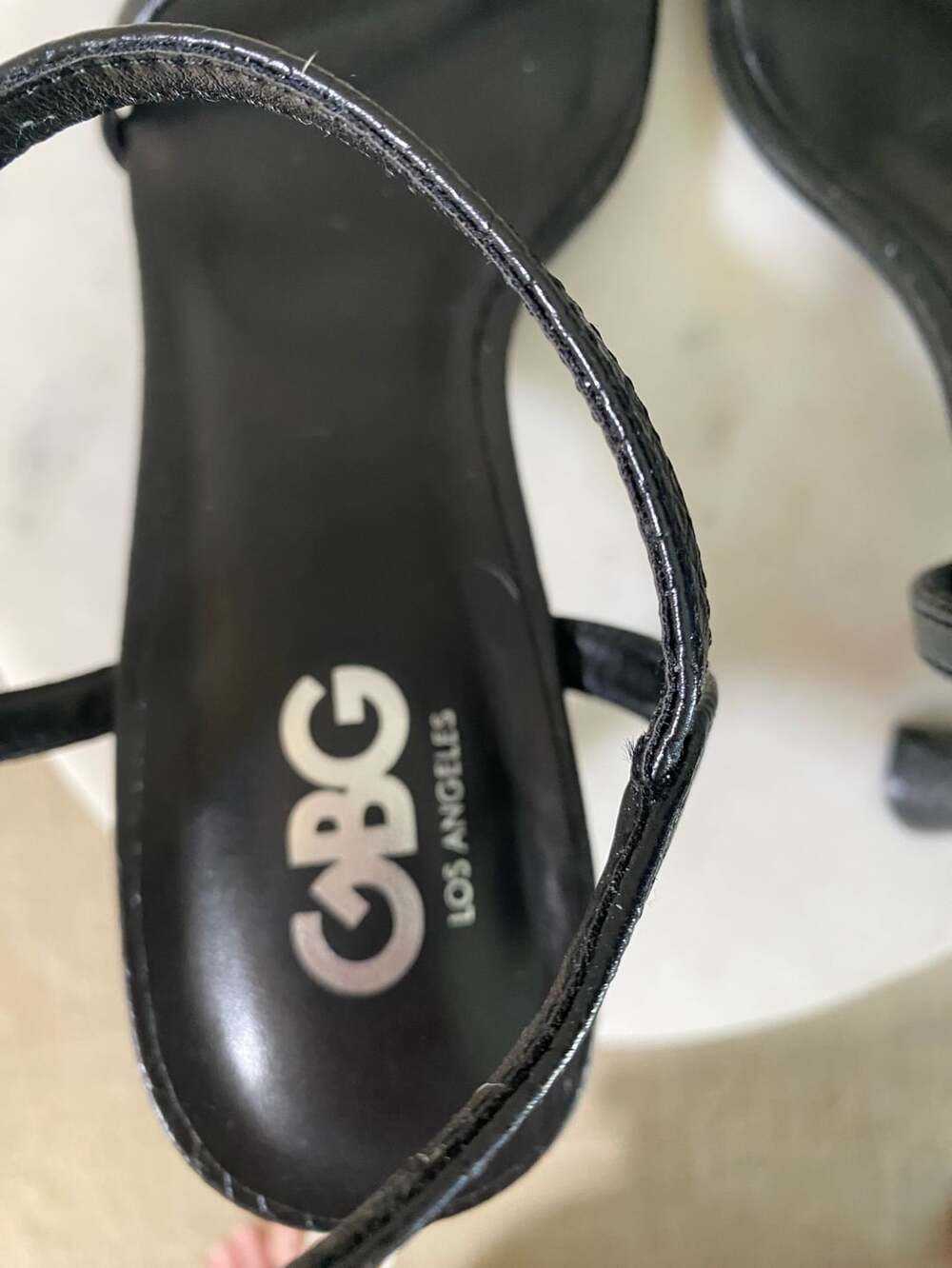 GBG Los Angeles Kitten Heel Sandals Size 8.5 Black Animal Print - Picture 8 of 8